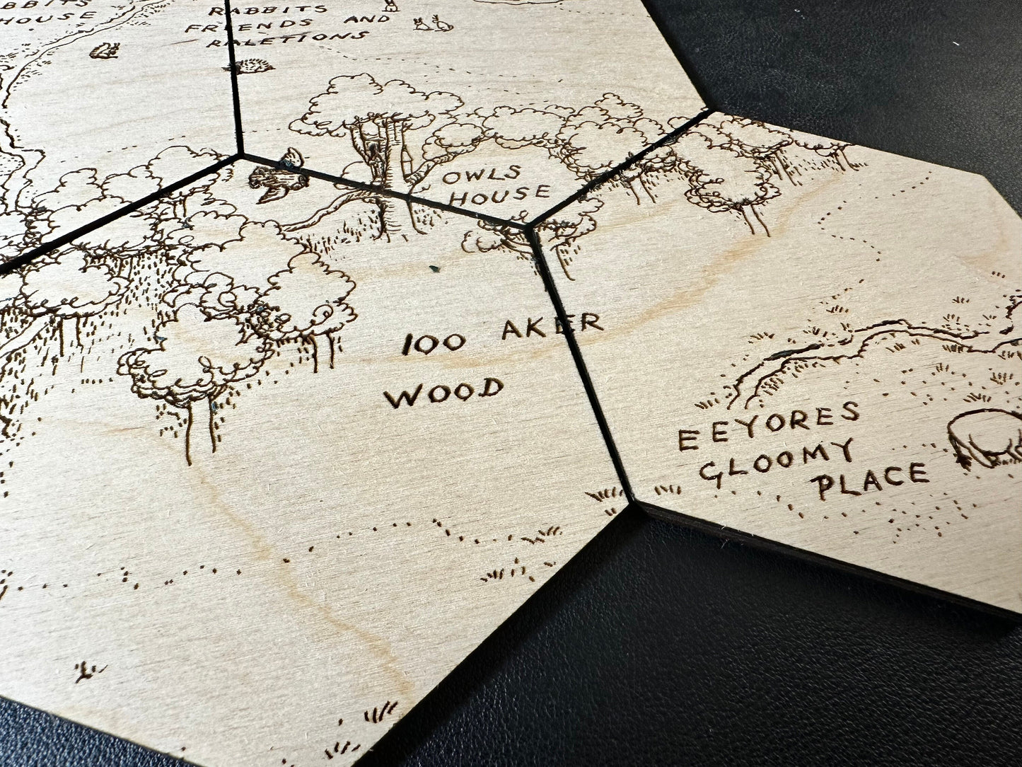 100 Anker Woods Map Original Winnie The Pooh Illustrations Hexagonal Wooden Coaster Set - 6-Piece