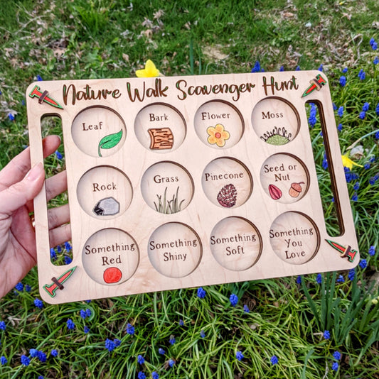 2 In 1 Beach Or Forest Scavenger Hunting Tray | Kids Outdoor Nature Activity Set | Assembly Required