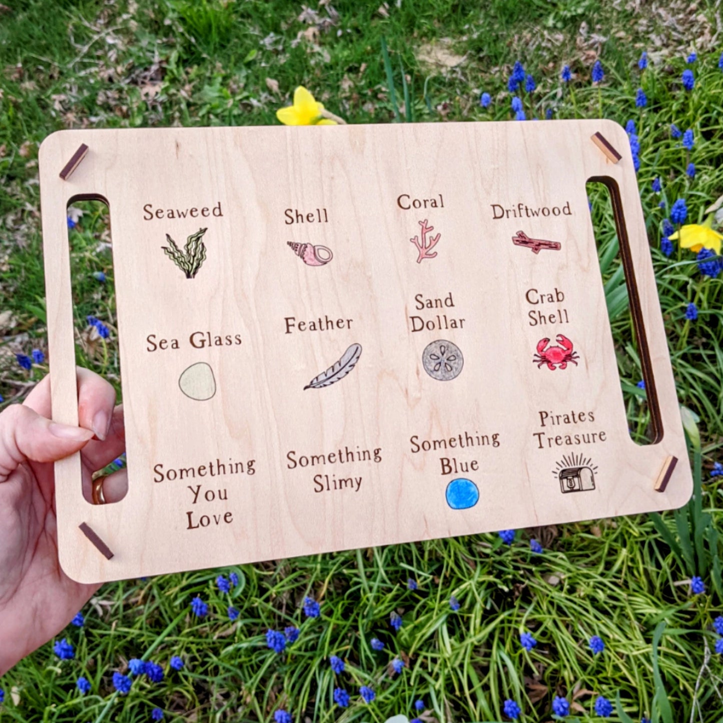 2 In 1 Beach Or Forest Scavenger Hunting Tray | Kids Outdoor Nature Activity Set | Assembly Required