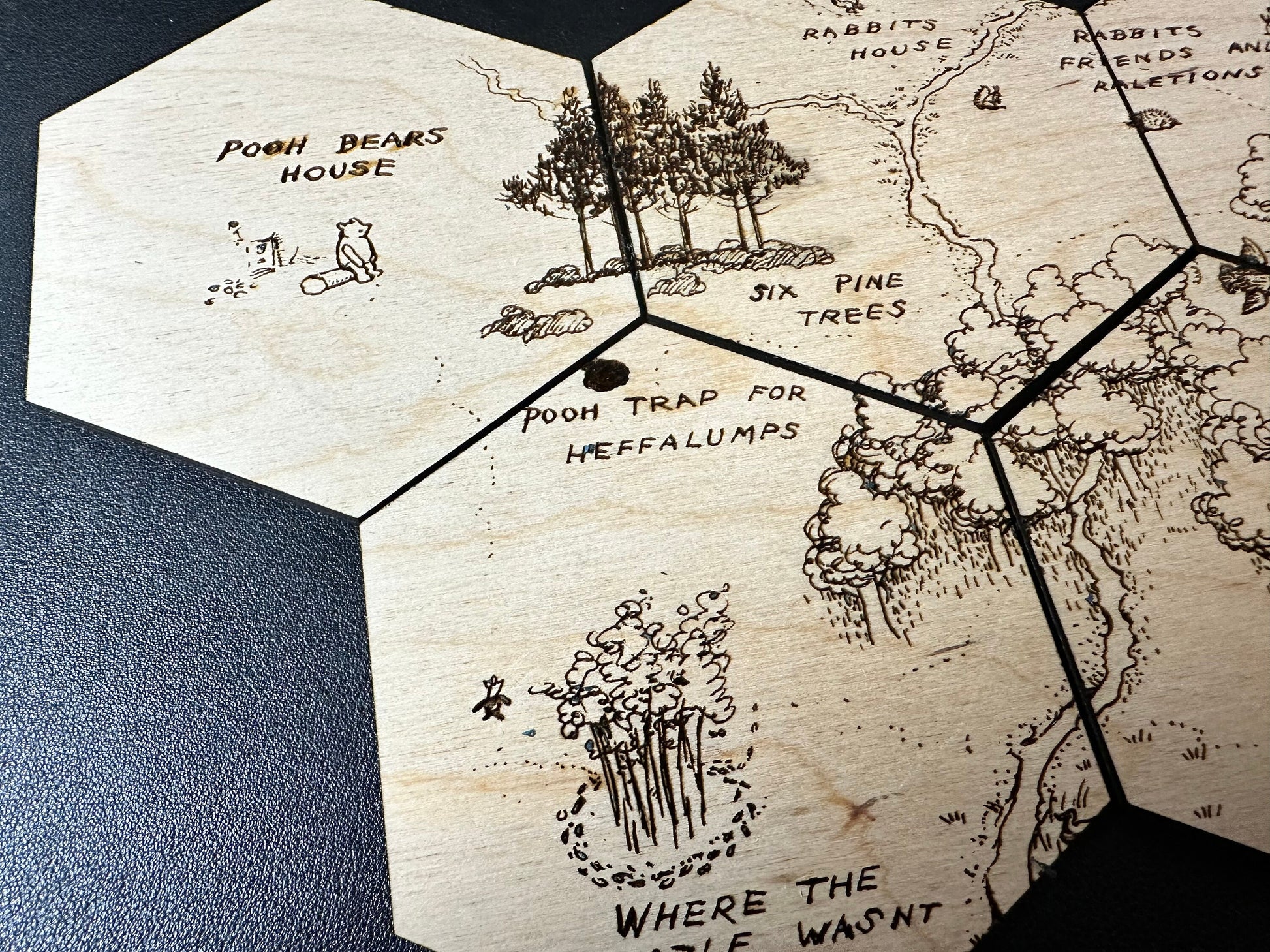 100 Anker Woods Map Original Winnie The Pooh Illustrations Hexagonal Wooden Coaster Set - 6-Piece
