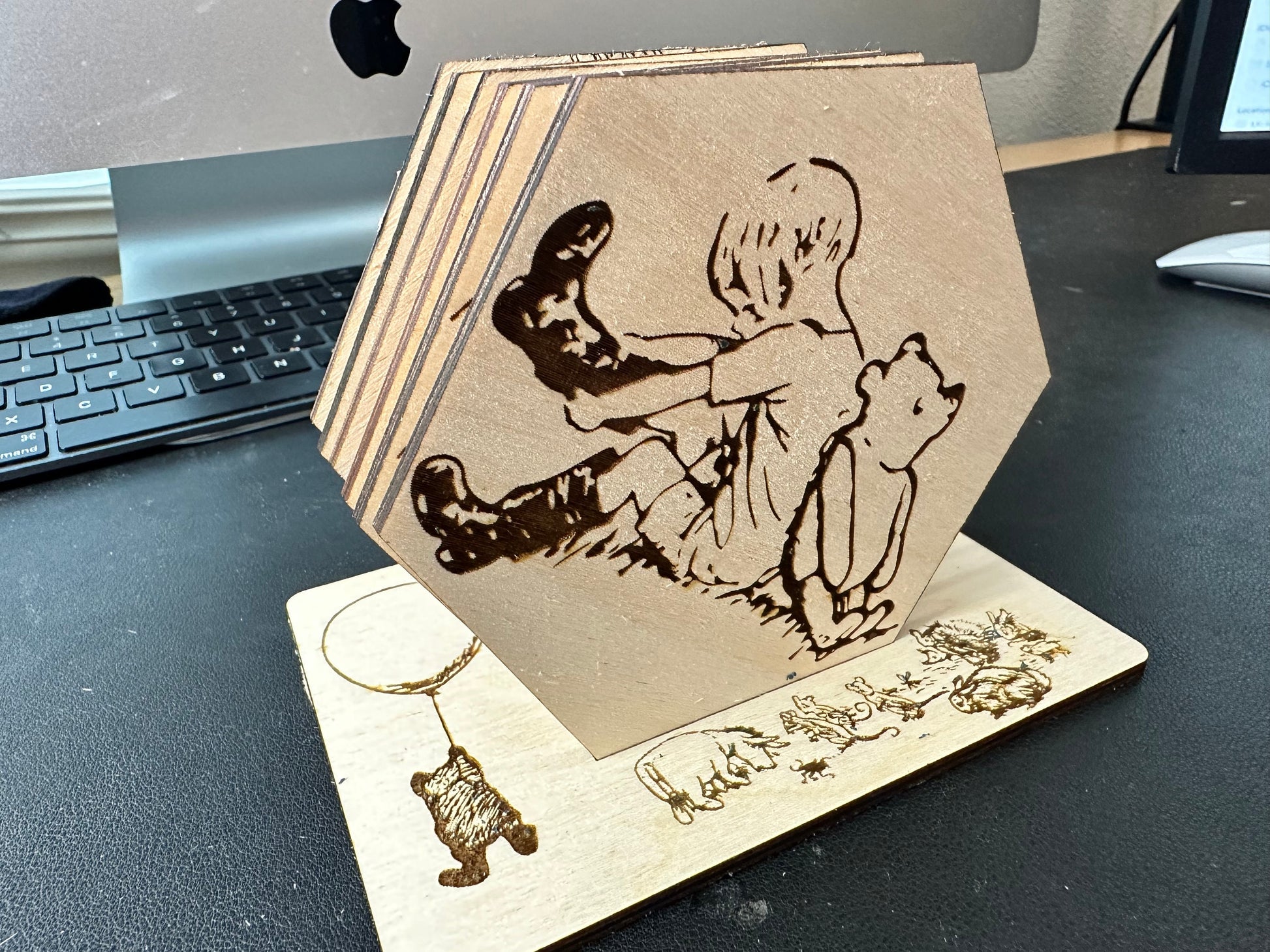 Original Winnie The Pooh Illustrations Hexagonal Wooden Coaster Set - 6-Piece Nostalgic Table Protection with Engraved Character Images