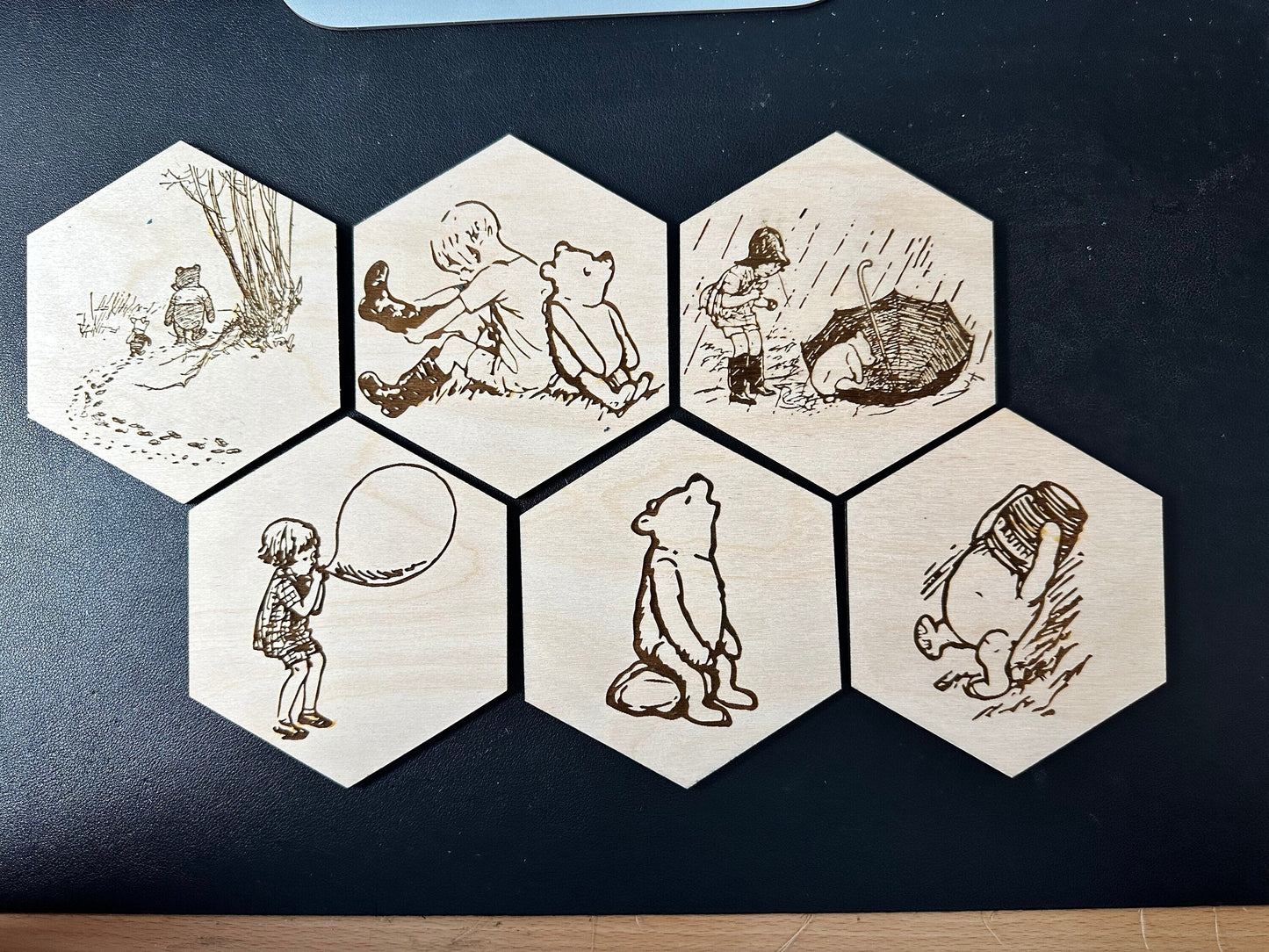 Original Winnie The Pooh Illustrations Hexagonal Wooden Coaster Set - 6-Piece Nostalgic Table Protection with Engraved Character Images