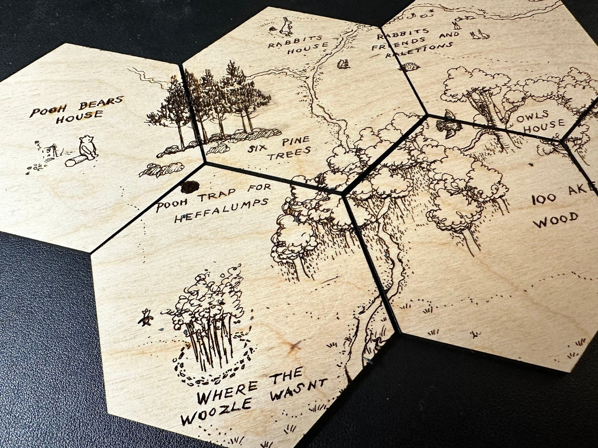 100 Anker Woods Map Original Winnie The Pooh Illustrations Hexagonal Wooden Coaster Set - 6-Piece