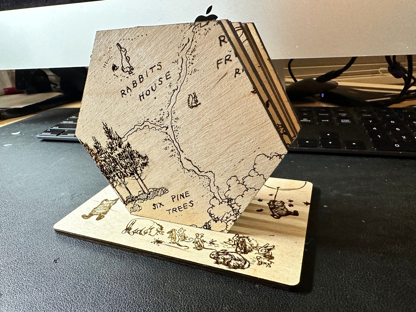 100 Anker Woods Map Original Winnie The Pooh Illustrations Hexagonal Wooden Coaster Set - 6-Piece