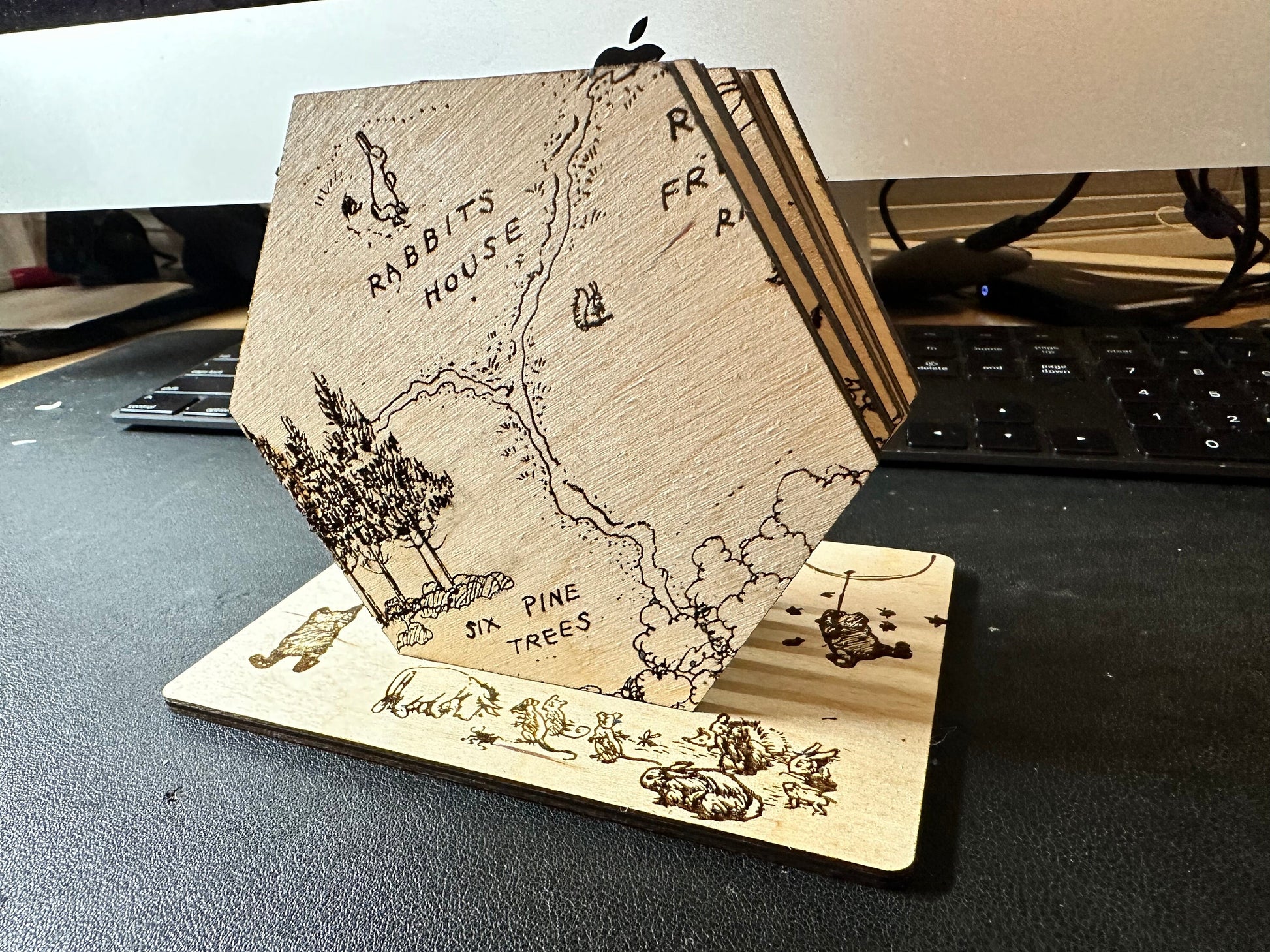 100 Anker Woods Map Original Winnie The Pooh Illustrations Hexagonal Wooden Coaster Set - 6-Piece